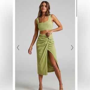 Gibson Two Piece Set